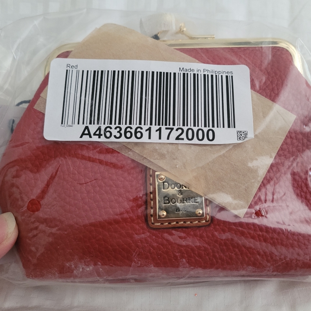 Dooney & Bourke Pebble Grain Purse